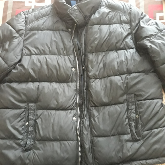 Calvin Klein Winter Coat - Picture 5 of 9